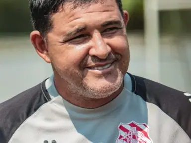 Flávio Tinoco, técnico do Bangu