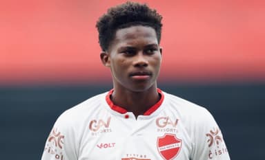 Raimundo Ykaro, do Vila Nova, é o novo reforço do Flamengo