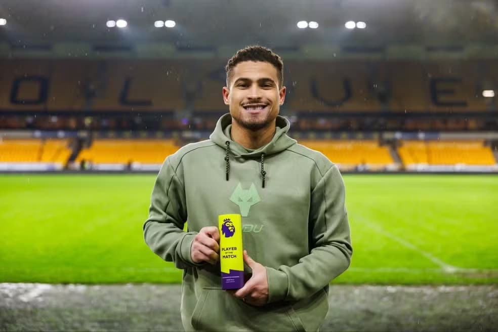 João Gomes é eleito o melhor da partida