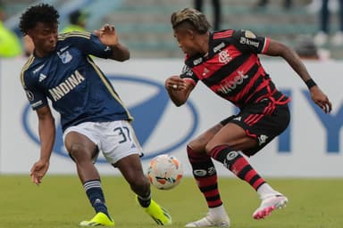 Reforço do Botafogo, Jhoan Hernández foi anunciado após transfer ban e pode jogar contra o Flamengo