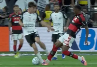 Expulsão Evertton Araújo